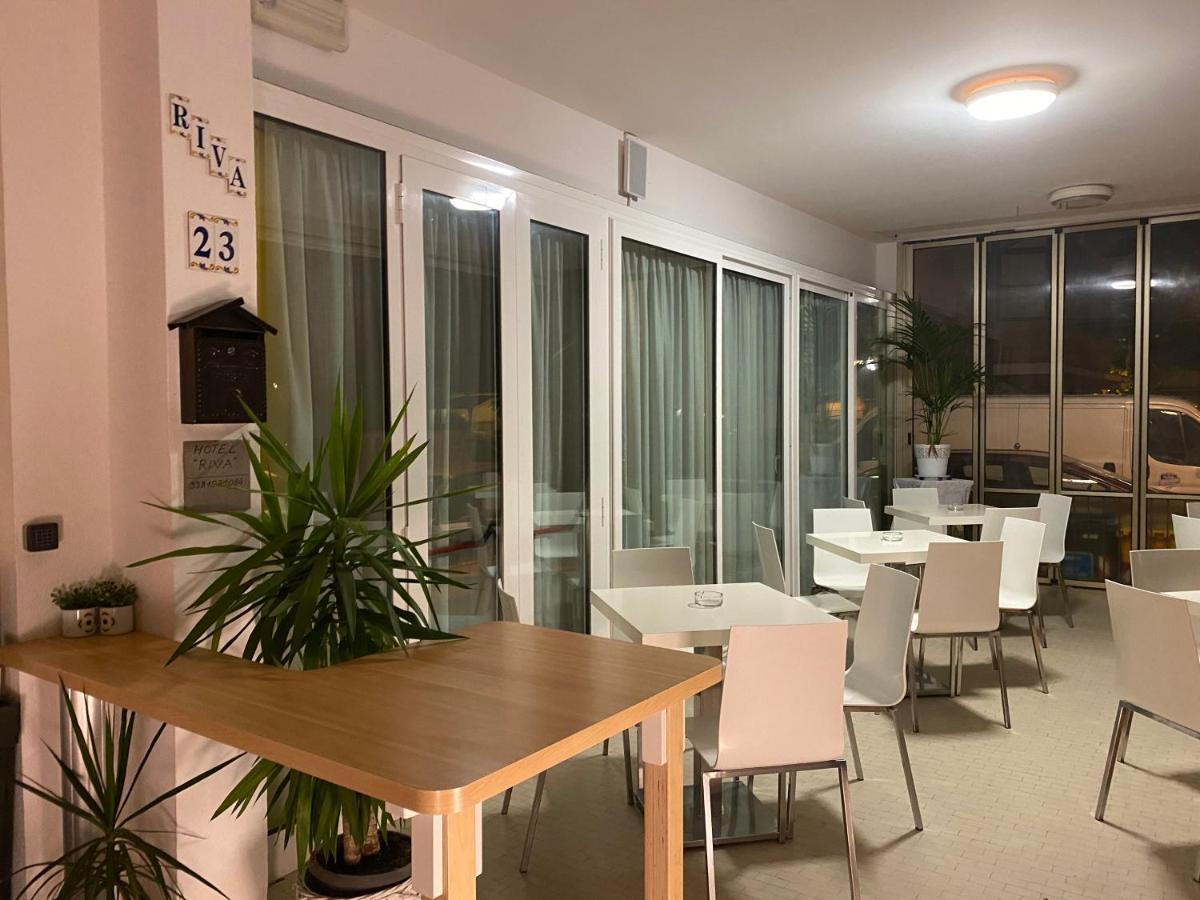 Hotel Riva ริมินี ภายนอก รูปภาพ