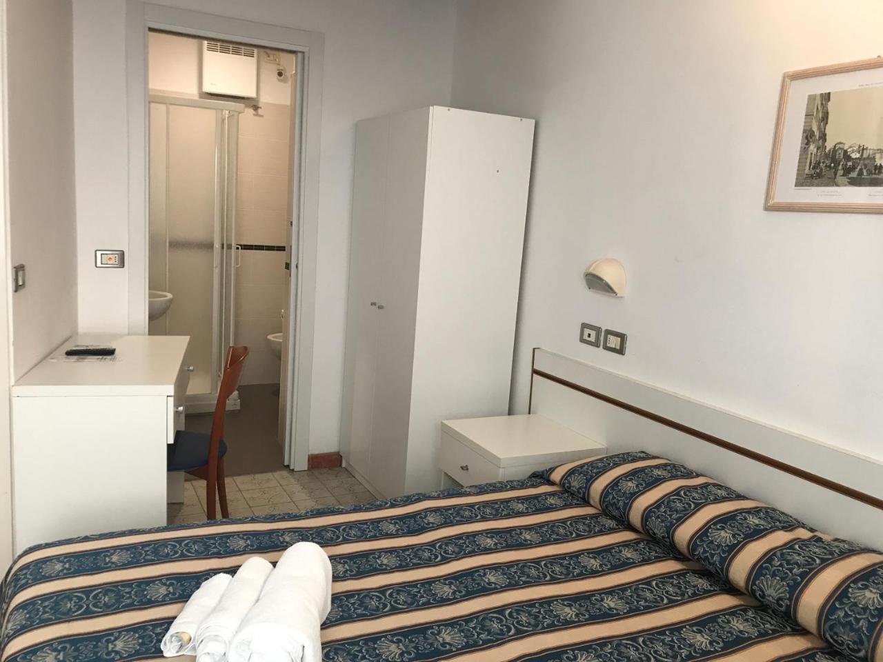 Hotel Riva ริมินี ภายนอก รูปภาพ